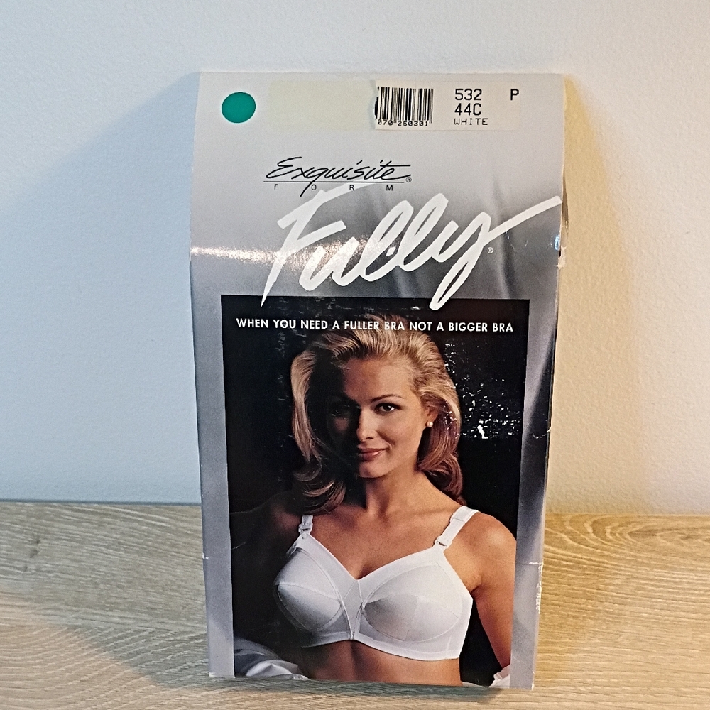 Exquisite Form Fully Bra 44C White New Old Stock